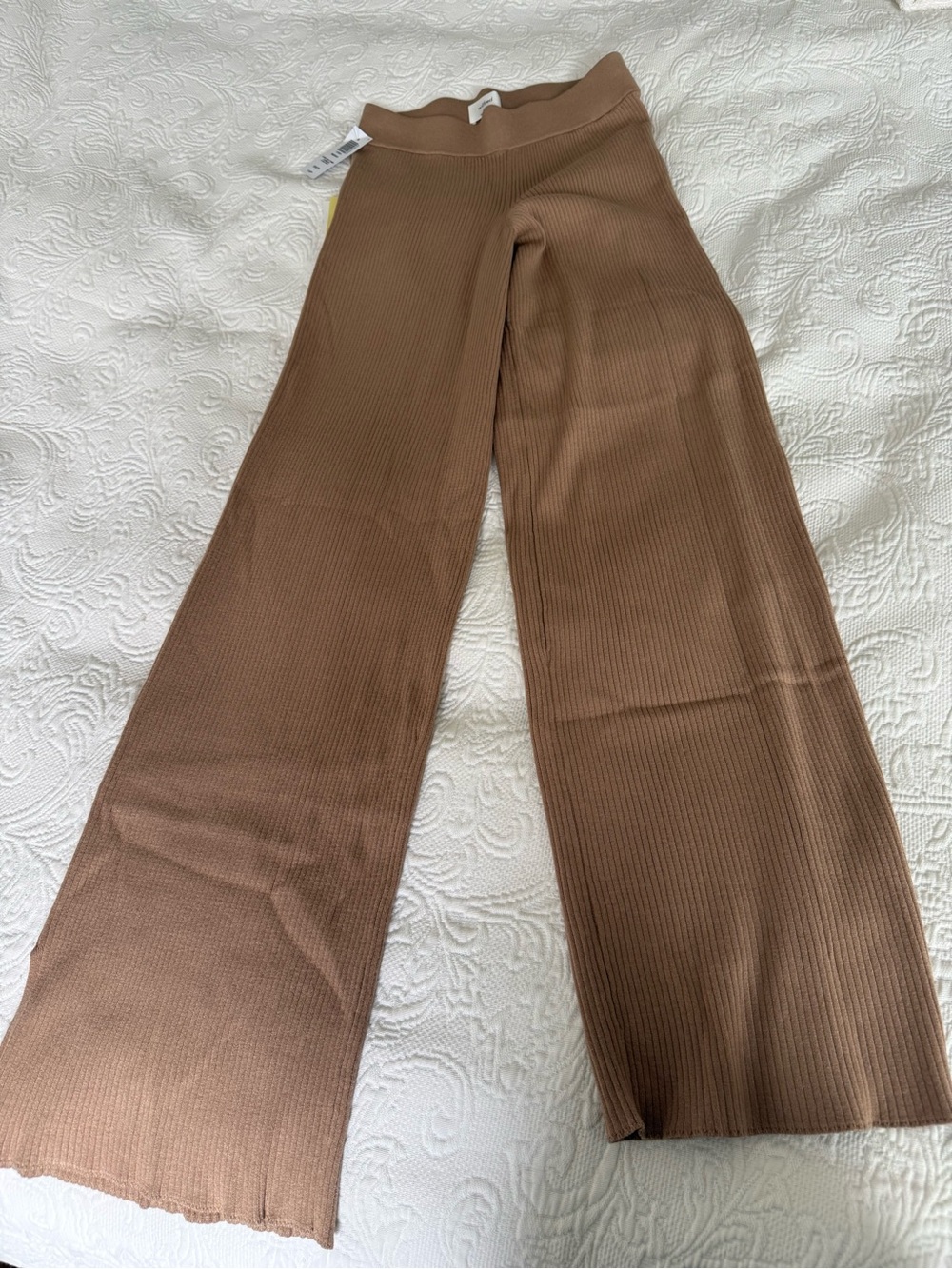 Aritzia Midday Pant